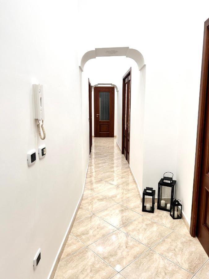 Casa Vacanze The Fortress Appartement Napels Buitenkant foto